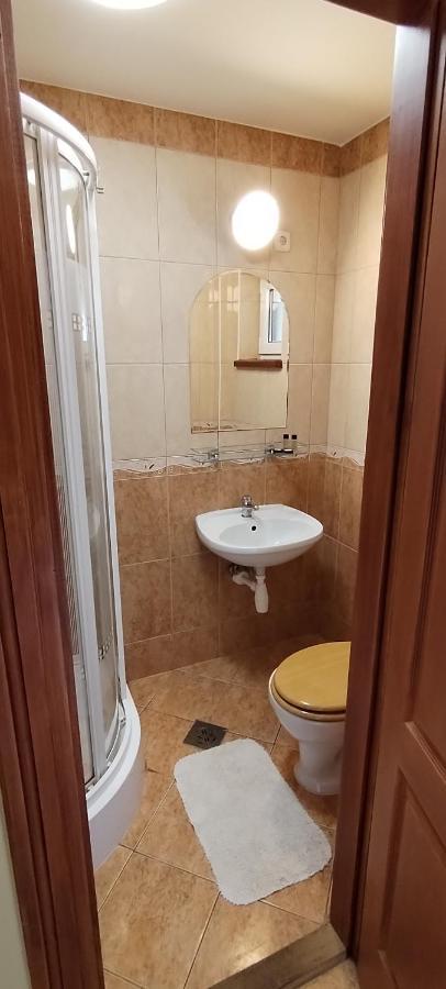 Rozsakert Apartmanhaz Хайдусобосло Экстерьер фото